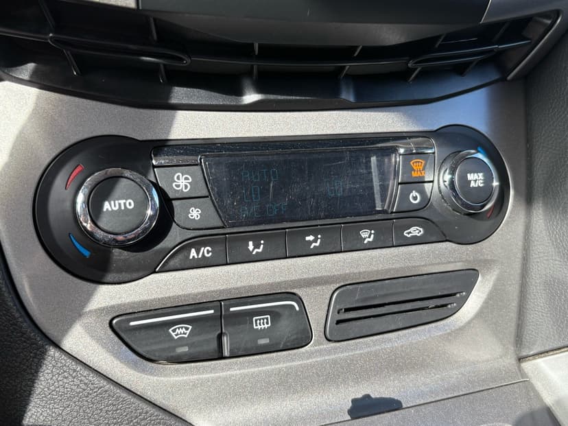 ford-focus-2013-111-15