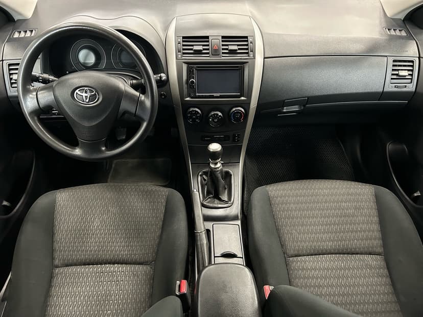 toyota-corolla-2008-107-8