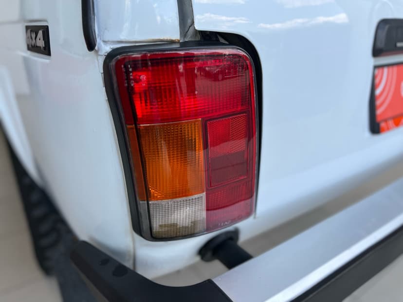 ваз (lada)-4x4 (нива)-2009-146-8