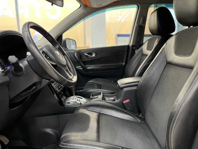 renault-koleos-2013-877-23