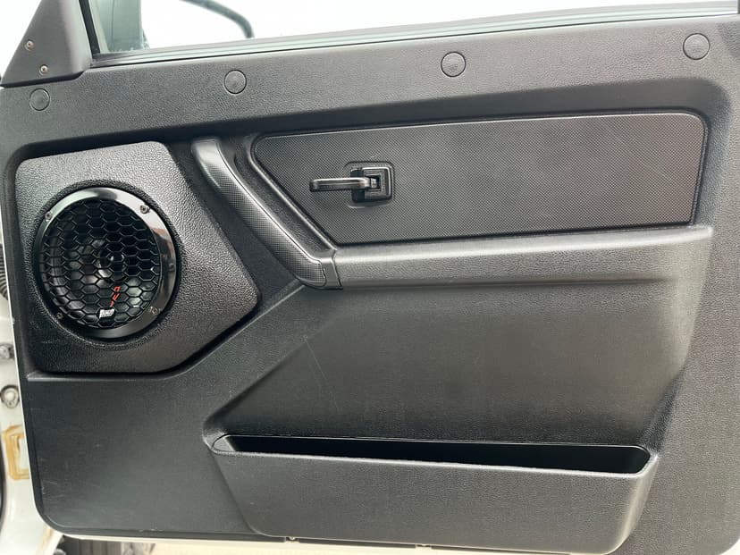 ваз (lada)-niva legend-2024-1080-24