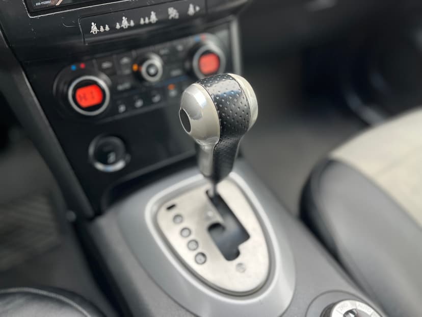 nissan-qashqai-2007-1079-16