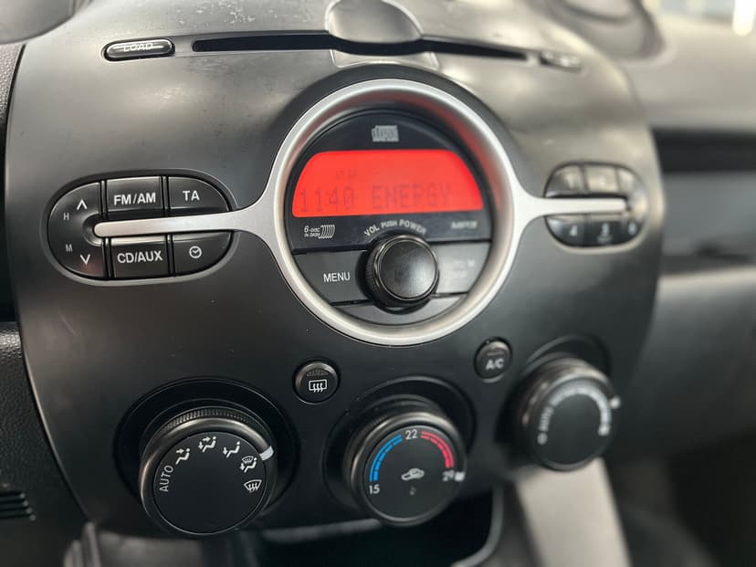 mazda-2-2008-1003-14