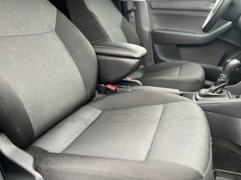 skoda-rapid-2017-873-19