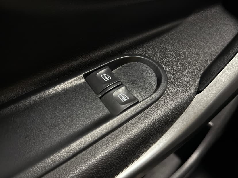 ваз (lada)-xray cross-2020-532-15