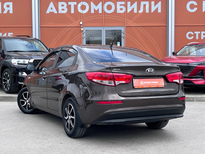 kia-rio-2015-1400-6