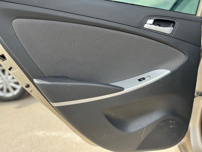 Hyundai Solaris с пробегом, 2013 год, Волгоград, 1.6 бензин, Автомат - вид 25
