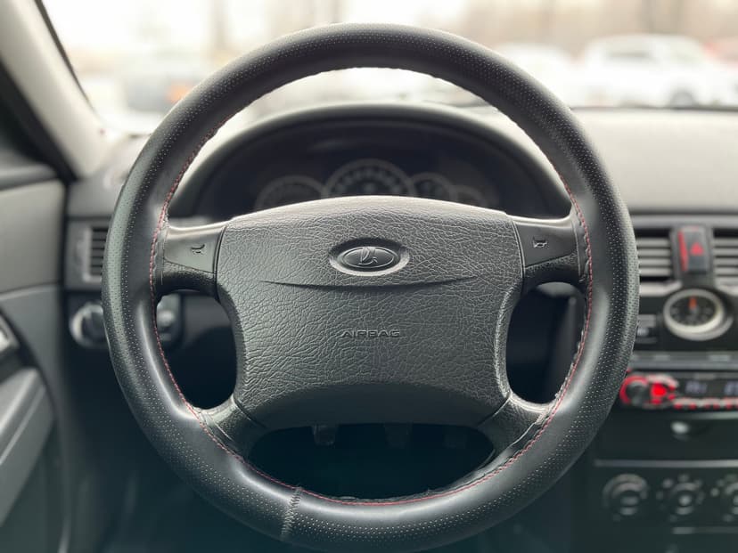 ваз (lada)-priora-2012-1030-11