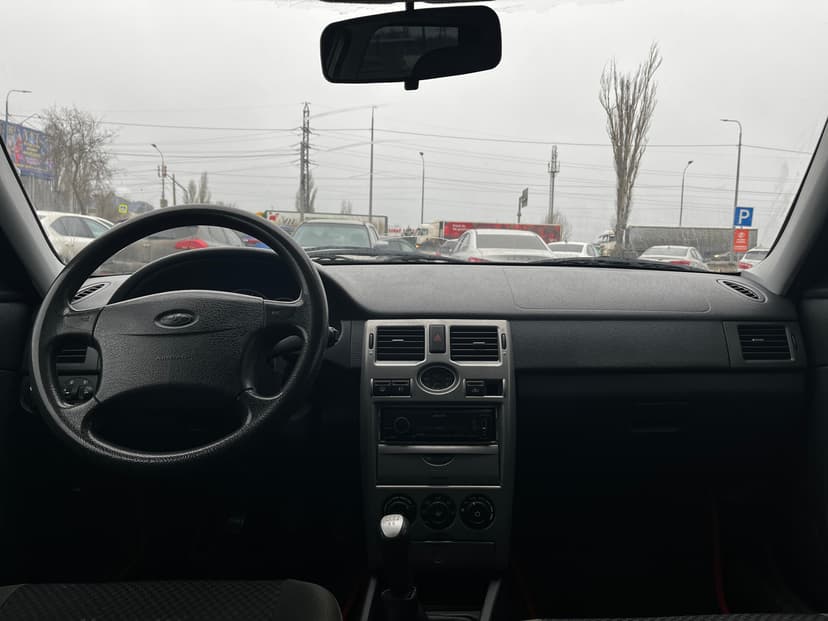 ваз (lada)-priora-2012-829-8