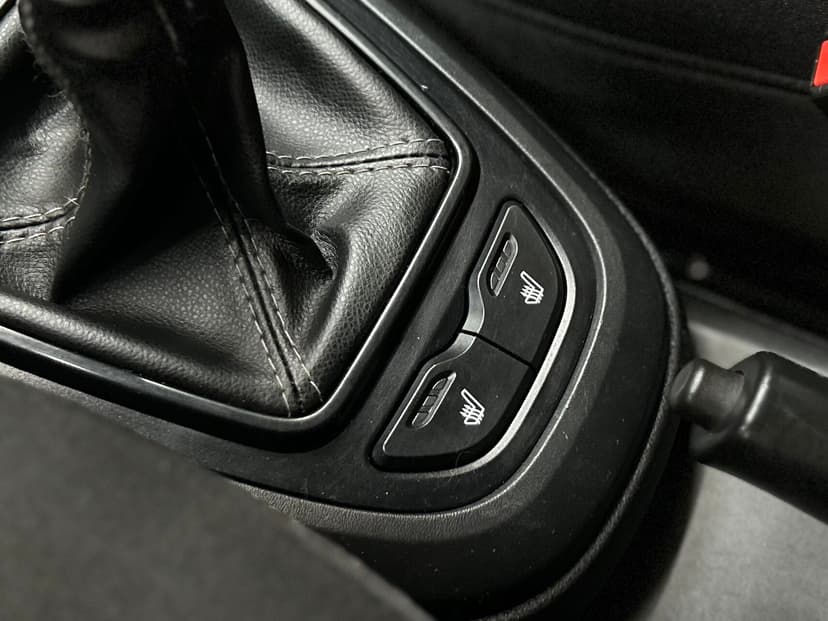 ваз (lada)-vesta-2019-640-19