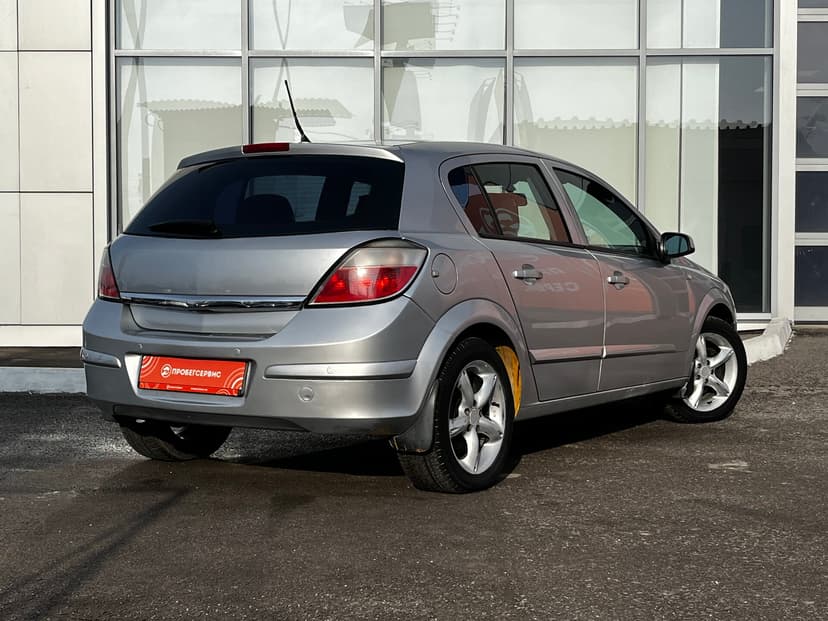 opel-astra-2007-719-5