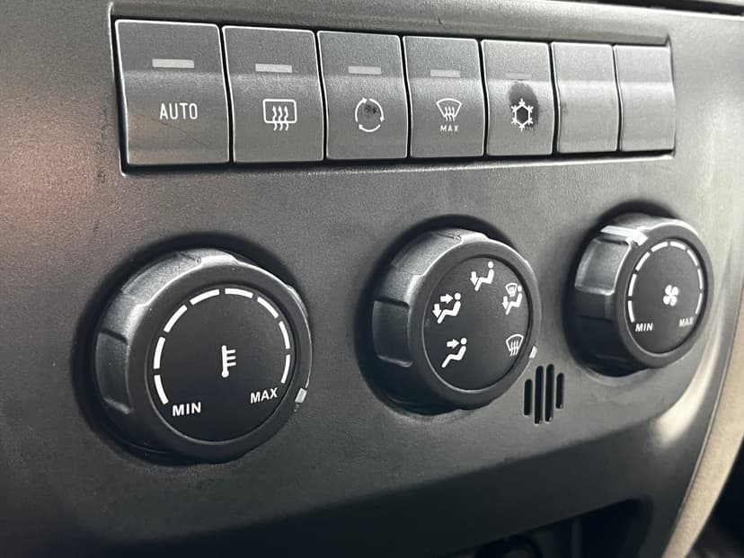 уаз-pickup-2013-586-11