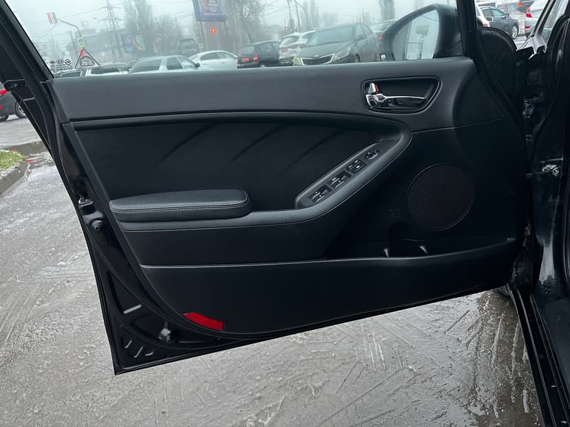 kia-cerato-2017-60-20