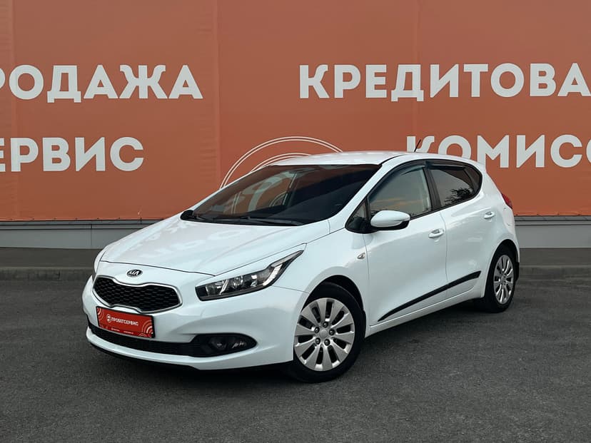 kia-ceed-2014-509-0