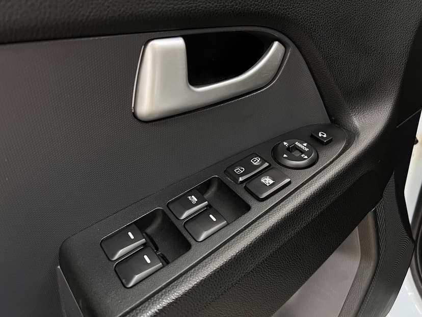 kia-sportage-2012-764-15