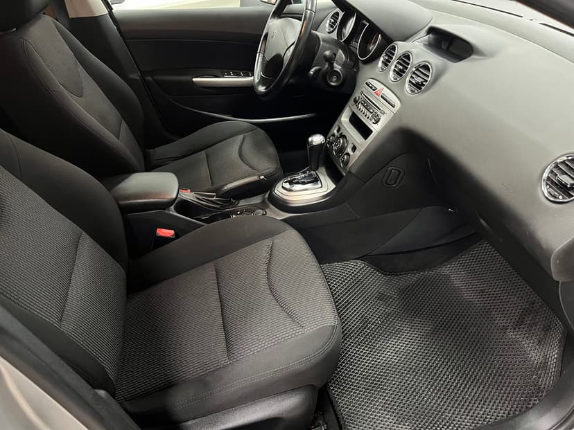 peugeot-408-2012-628-15