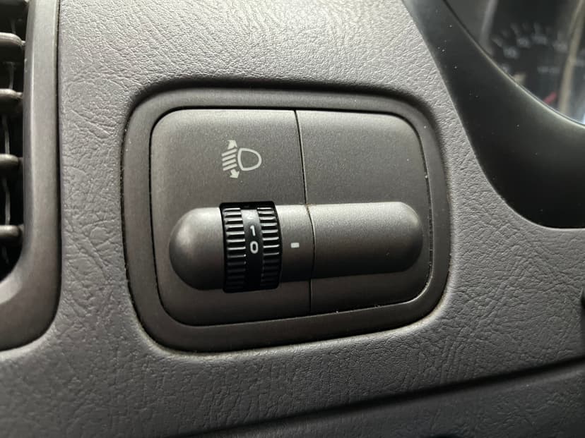 hyundai-accent-2004-1051-15