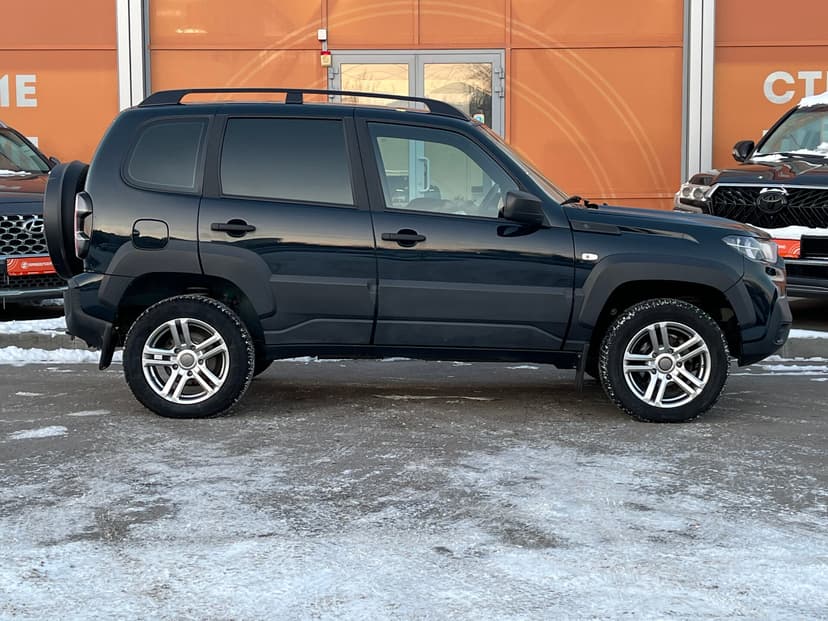 ваз (lada)-niva travel-2023-1045-3