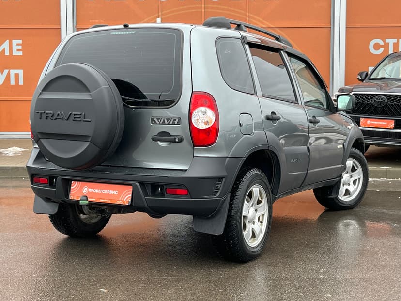 chevrolet-niva-2016-1040-4