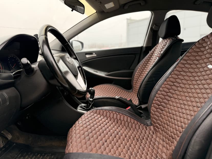 hyundai-solaris-2014-508-15