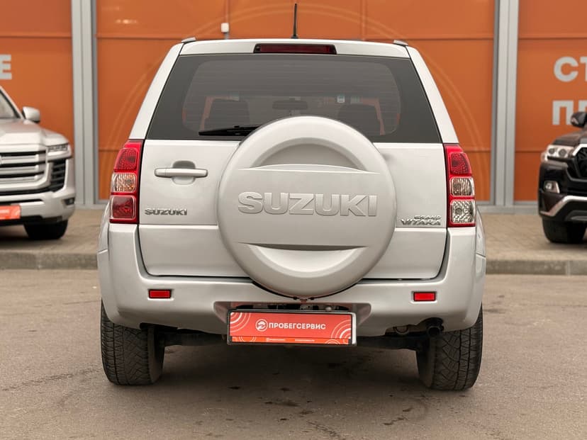suzuki-grand vitara-2011-746-5
