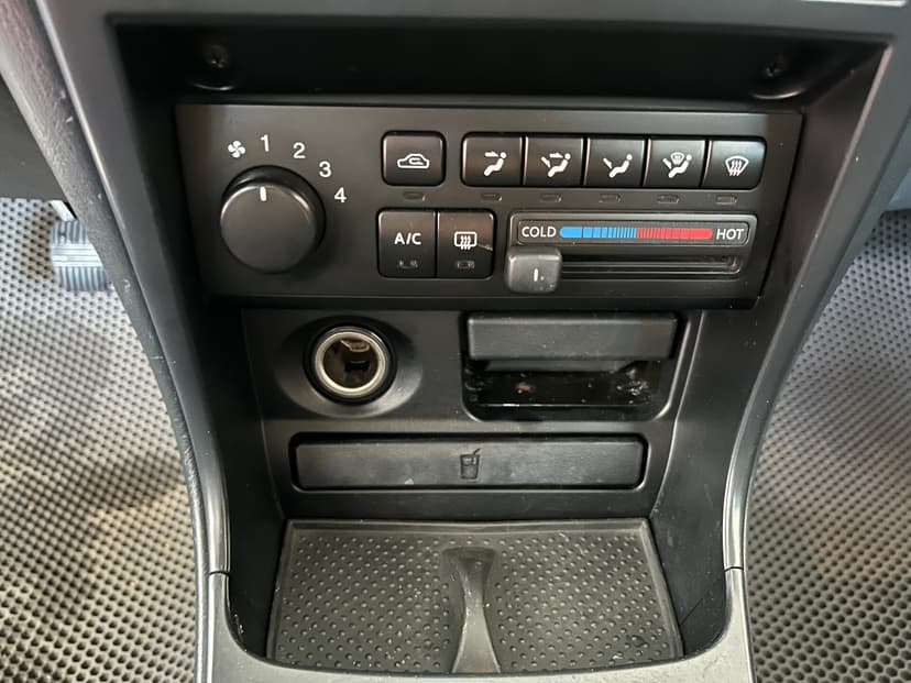 nissan-almera classic-2006-257-15