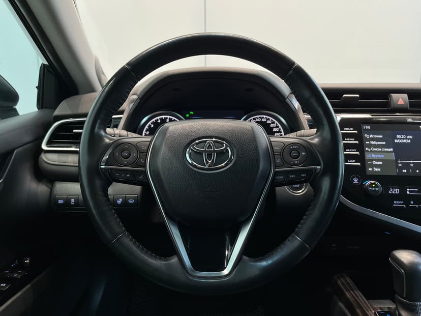 toyota-camry-2019-939-21
