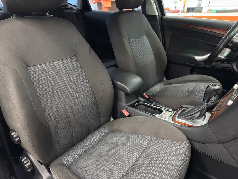 ford-mondeo-2007-425-24