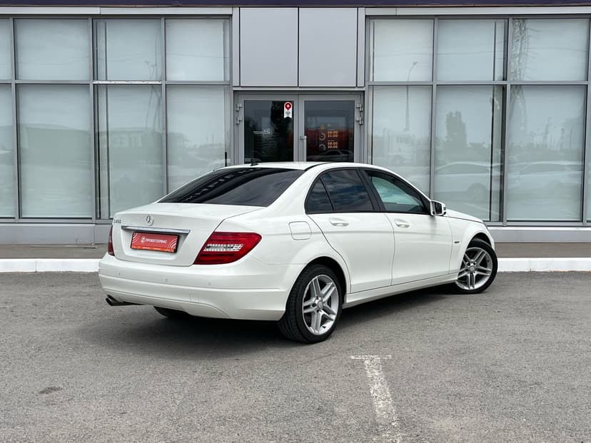 mercedes-benz-c-класс-2011-20-4