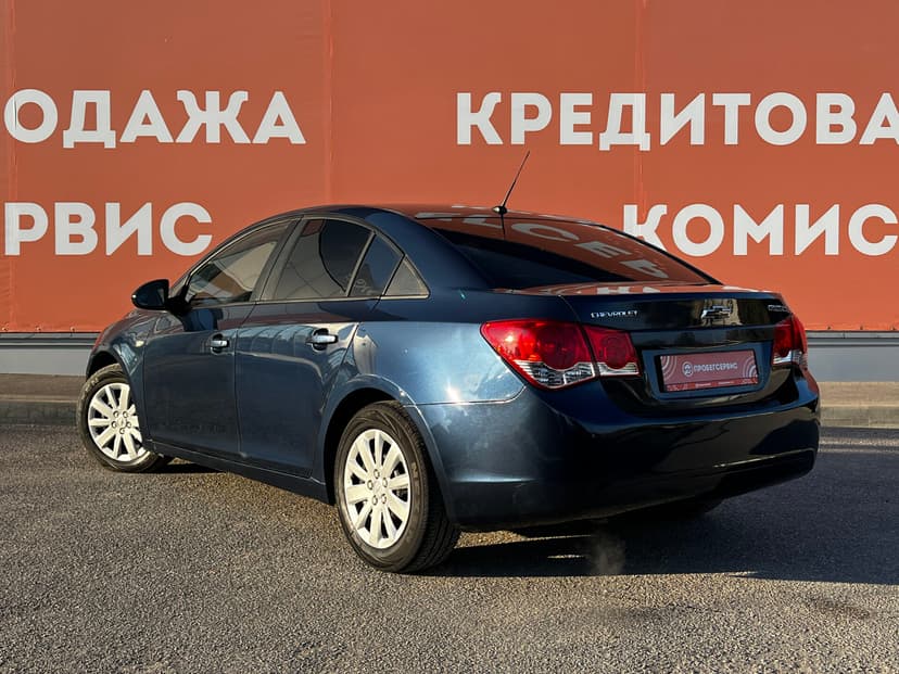chevrolet-cruze-2010-552-6