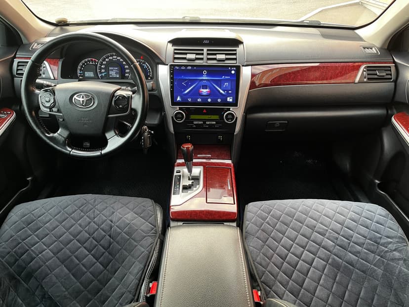 toyota-camry-2012-626-11