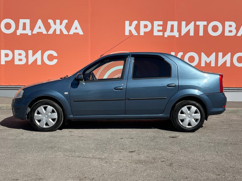 renault-logan-2013-62-7