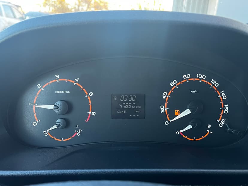 ваз (lada)-niva legend bronto-2022-651-23