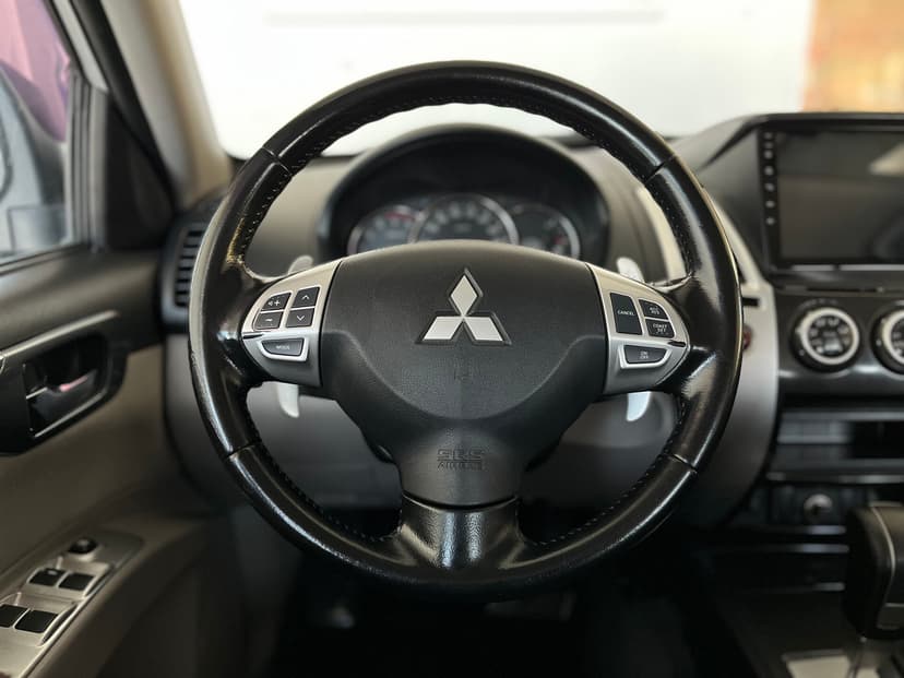 Mitsubishi Pajero Sport с пробегом, 2014 год, Волгоград, 2.5 дизель, Автомат - вид 12