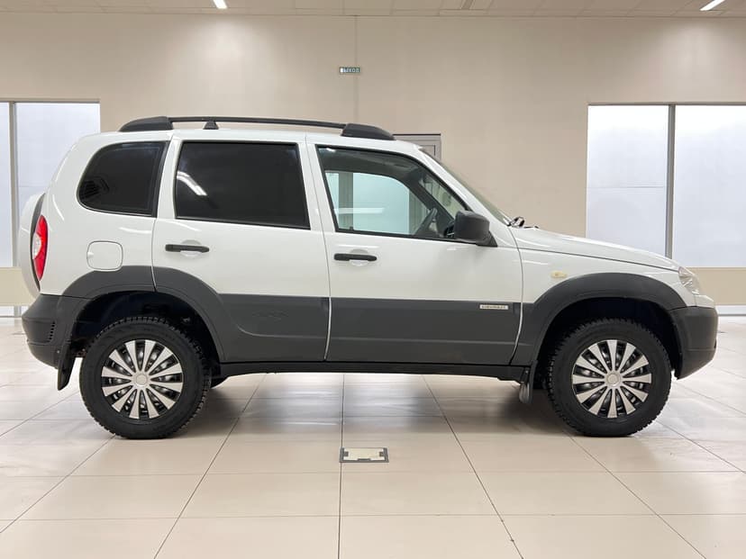 chevrolet-niva-2016-772-5