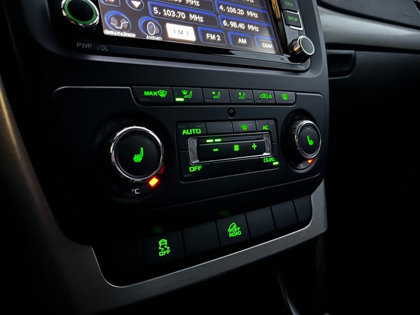 skoda-yeti-2012-682-17