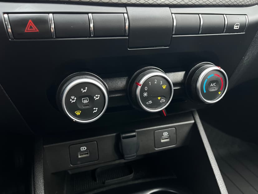 ваз (lada)-vesta-2024-702-14