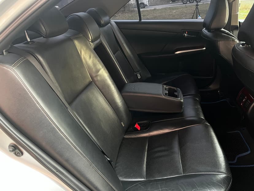 toyota-camry-2012-626-28