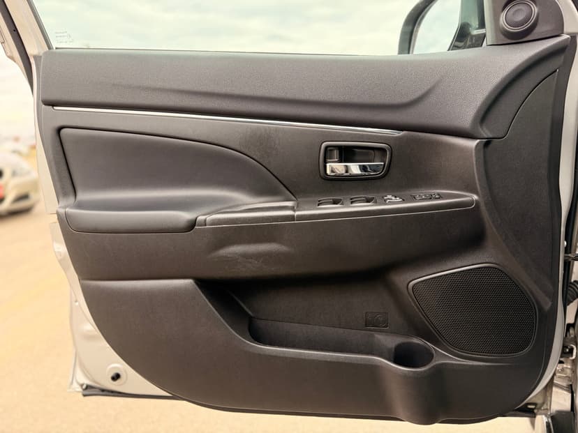 mitsubishi-asx-2015-592-25