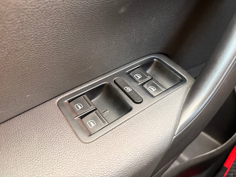 volkswagen-polo-2017-488-20