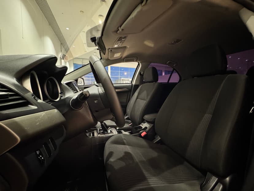 mitsubishi-lancer-2013-974-22