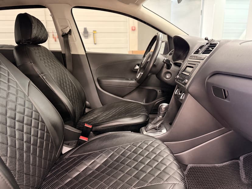 volkswagen-polo-2013-870-19