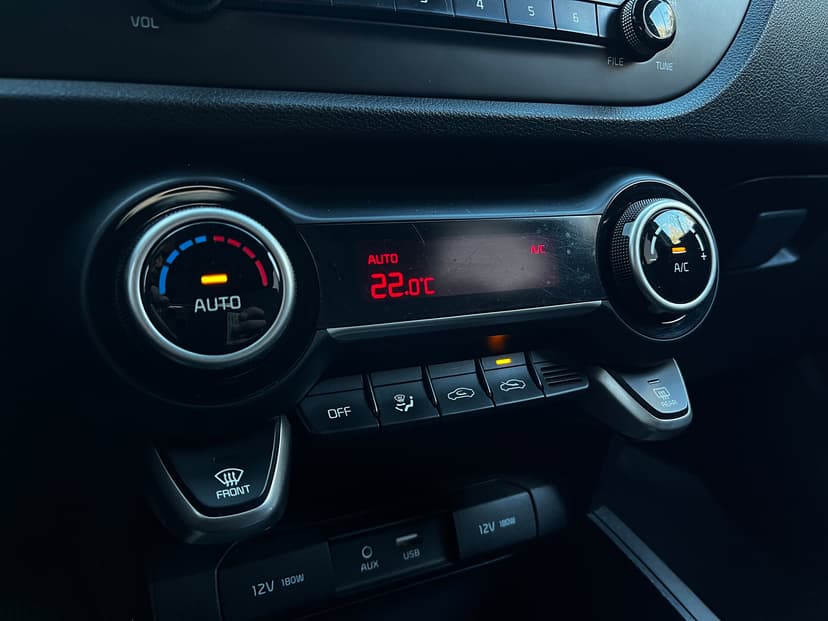 kia-rio x-line-2019-476-16