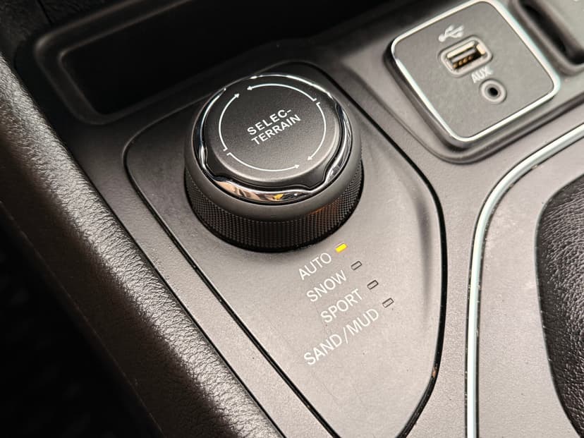 jeep-cherokee-2018-761-18