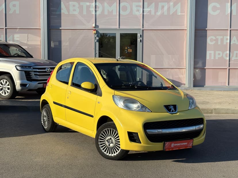 peugeot-107-2011-156-2