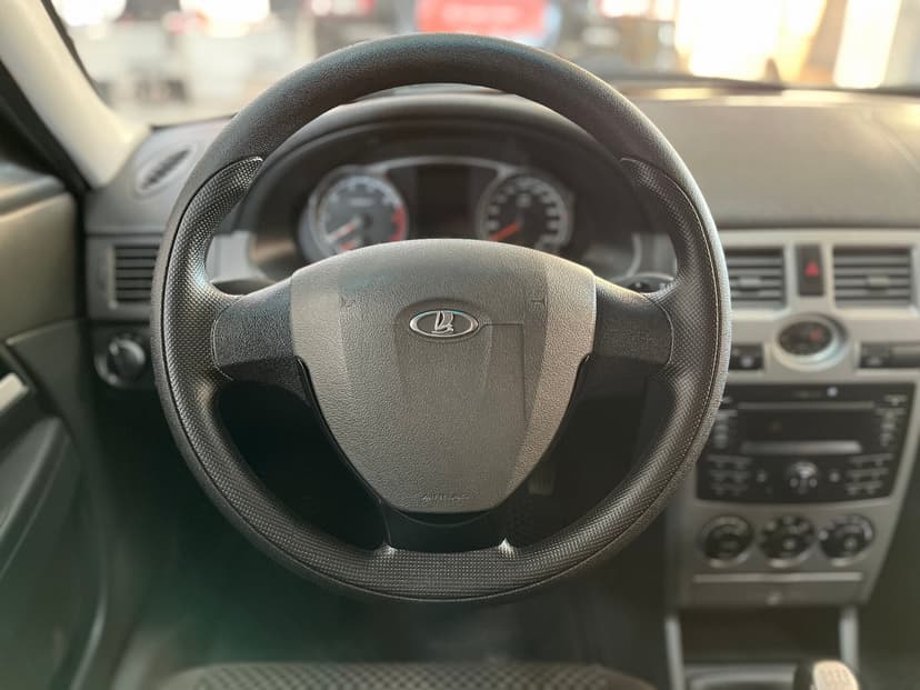 ваз (lada)-priora-2013-855-8