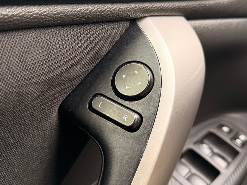 mitsubishi-eclipse cross-2018-868-17