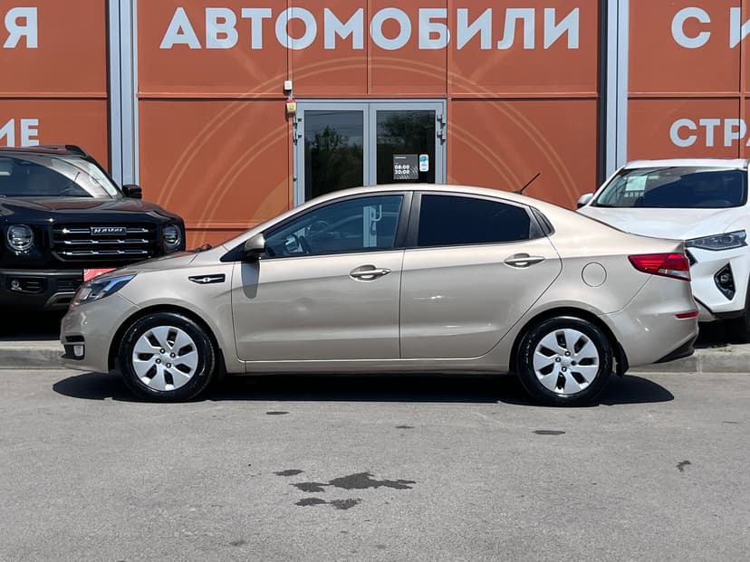 KIA Rio с пробегом, 2015 год, Волгоград, 1.6 бензин, Механика - вид 8