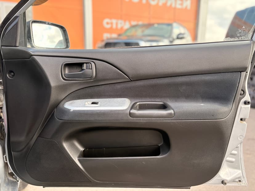 mitsubishi-lancer-2009-373-23