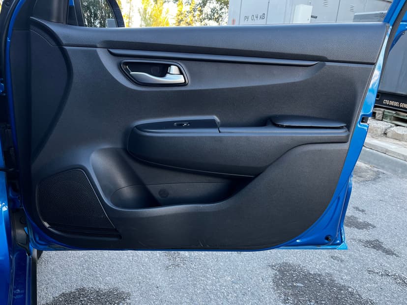 kia-rio x-line-2019-476-27